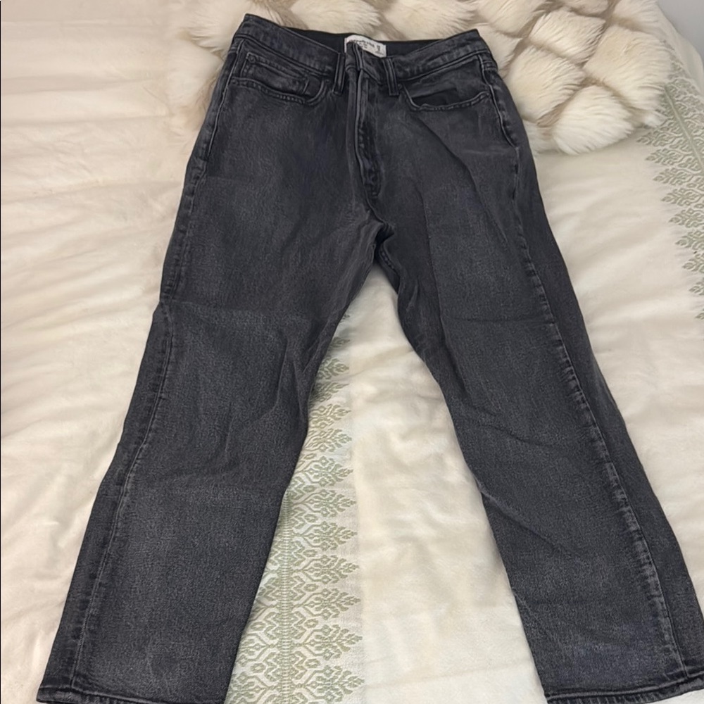 Abercrombie High Rise Mom Jean